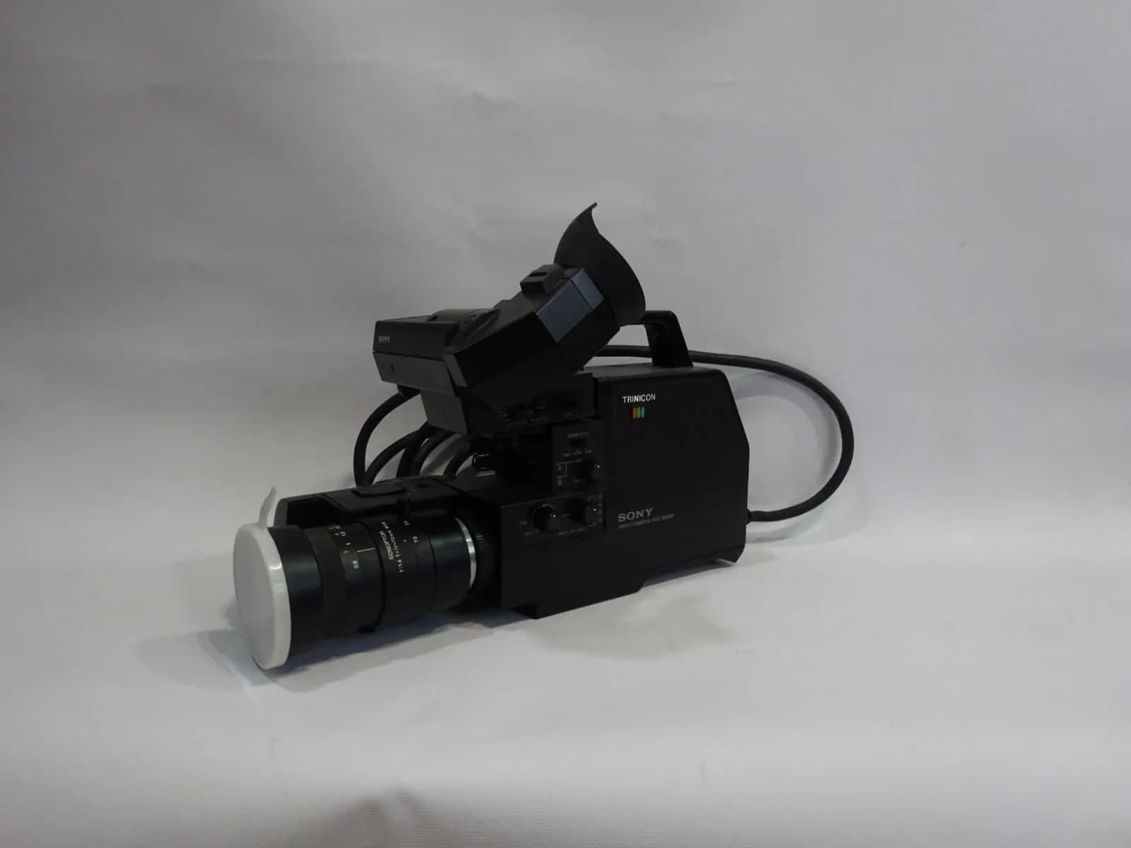 Videocámara Trinicon Sony HVC-3000P