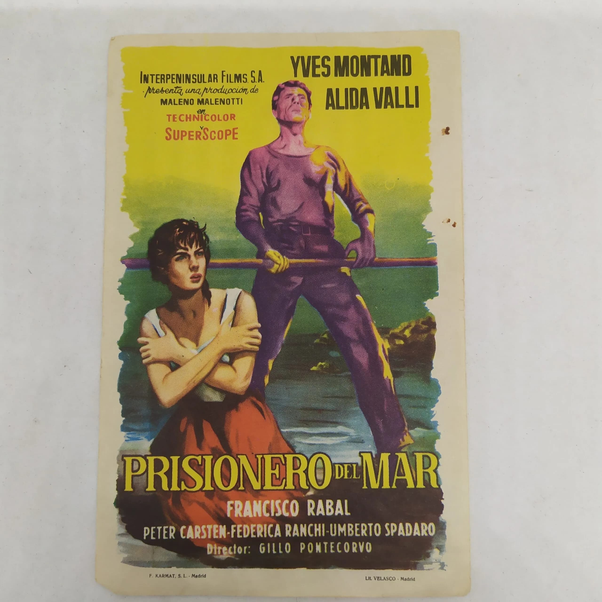 Afiche cine: prisionero del mar