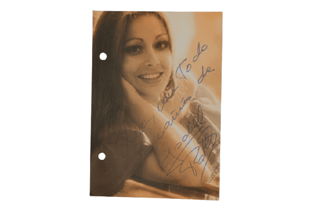 Fotografía Promocional Vintage Firmada por Isabel Pantoja