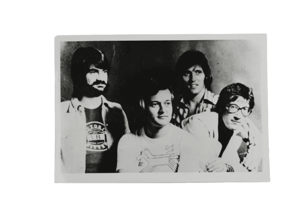 Tarjeta Promocional de Prensa de una Banda de Rock