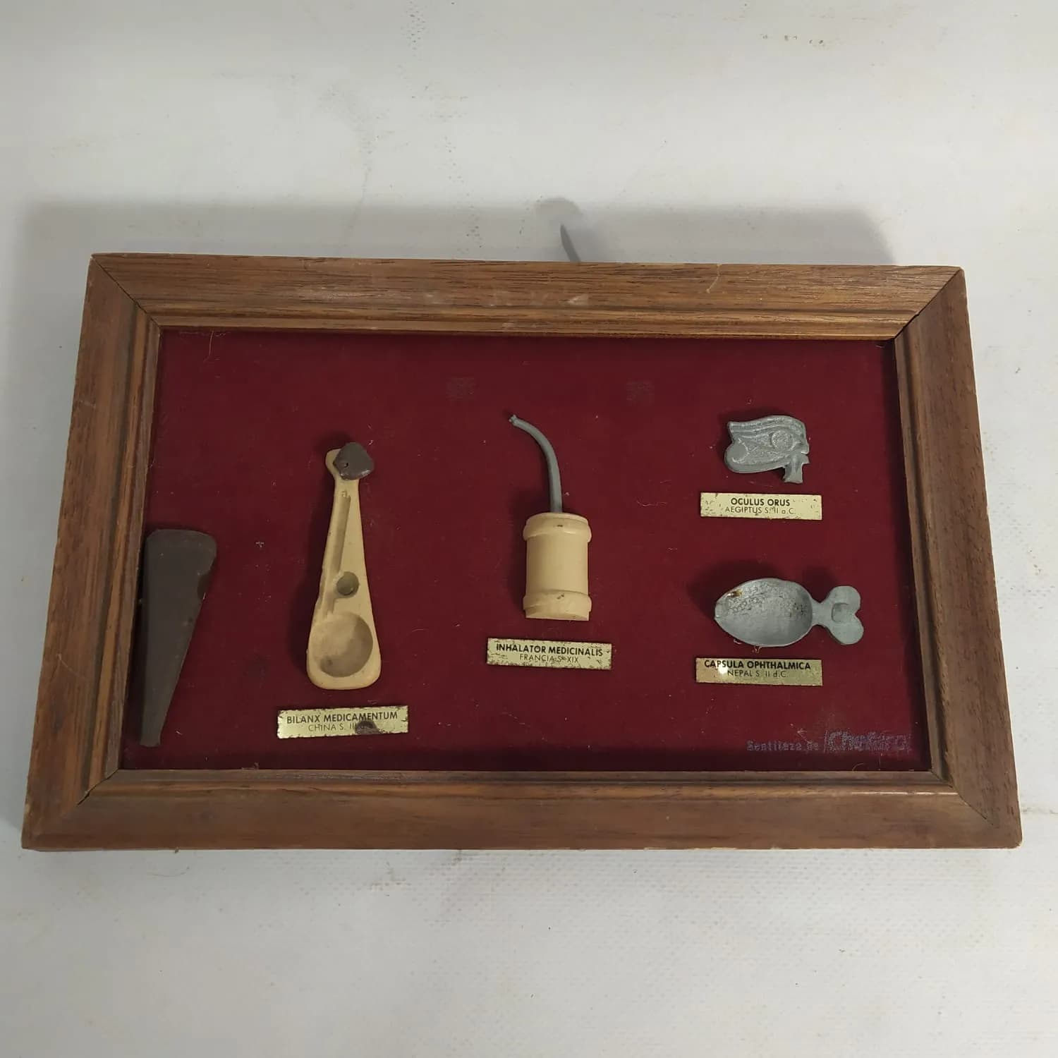 Exposición instrumentos farmacéuticos