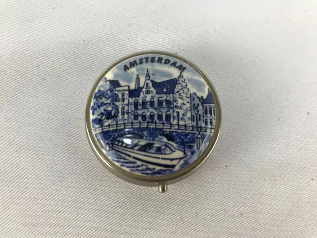 Cenicero en caja Amsterdam