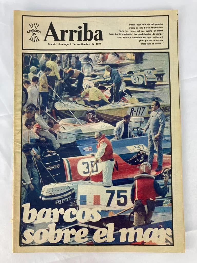 Periódico Arriba 1974 "Barcos sobre el mar"