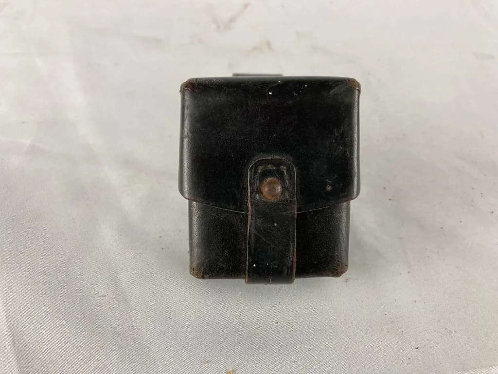 Cargador de piel de la Guardia Civil