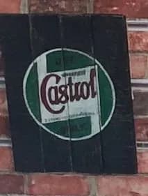 Cartel madera castrol decoración