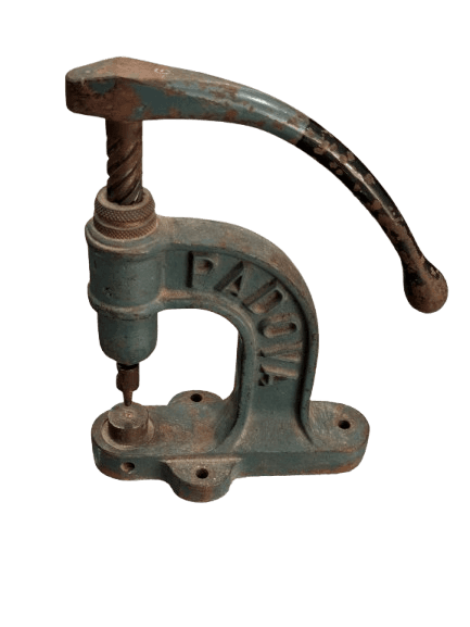 Remachadora antigua marca Padova