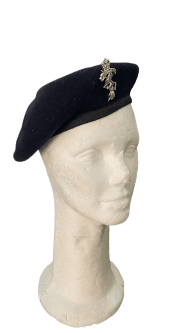 Gorro Negro de Oficial